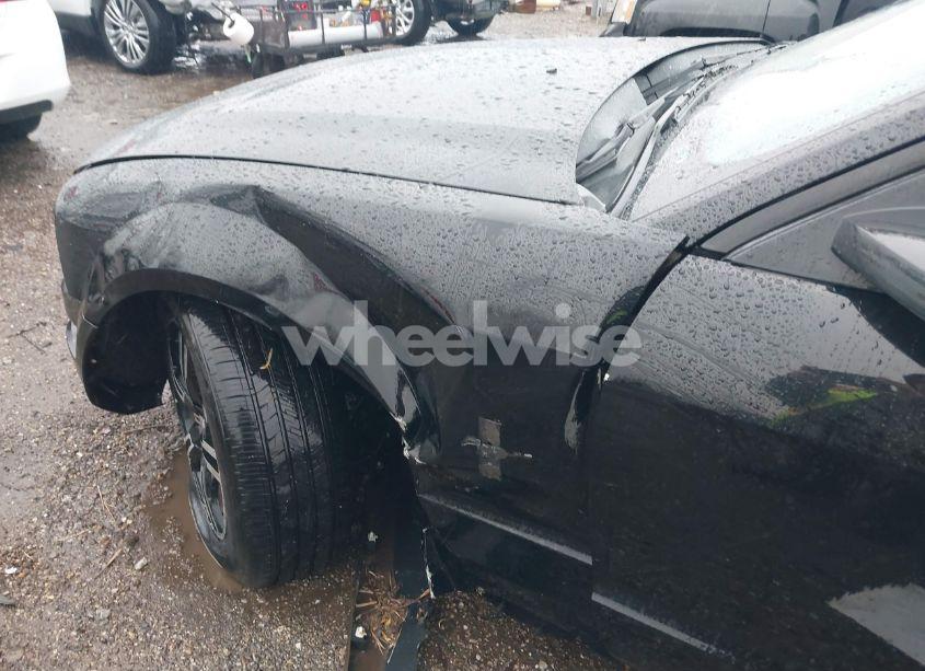 Photo 6 of 2006 Ford Mustang V6 (VIN 1ZVHT80N365265170)