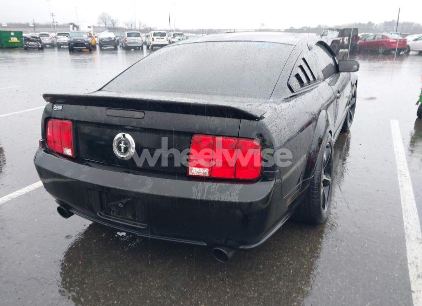 Photo 4 of 2007 Ford Mustang V6 DELUXE/V6 PREMIUM (VIN 1ZVHT80N375320203)