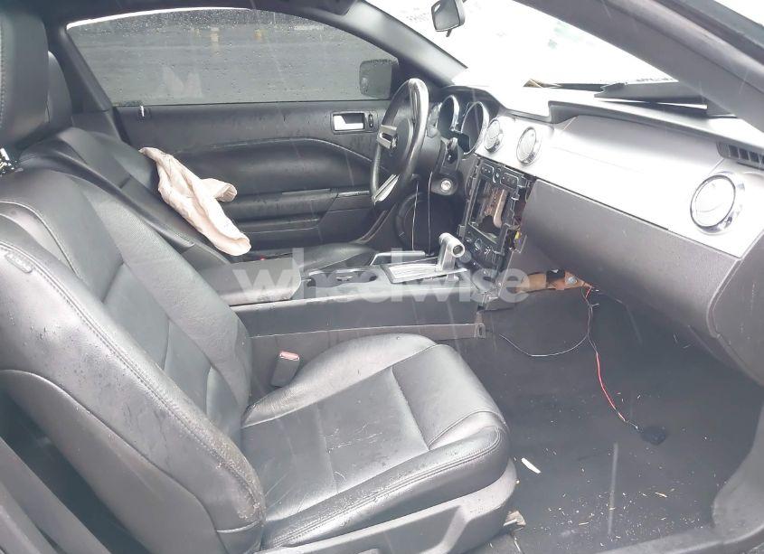 Photo 5 of 2007 Ford Mustang V6 DELUXE/V6 PREMIUM (VIN 1ZVHT80N375320203)