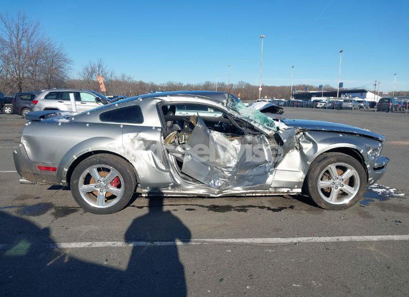 Photo 13 of 2009 Ford Mustang V6/V6 PREMIUM (VIN 1ZVHT80N395107156)