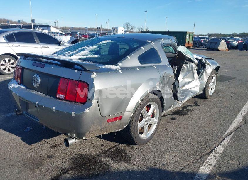 Photo 4 of 2009 Ford Mustang V6/V6 PREMIUM (VIN 1ZVHT80N395107156)