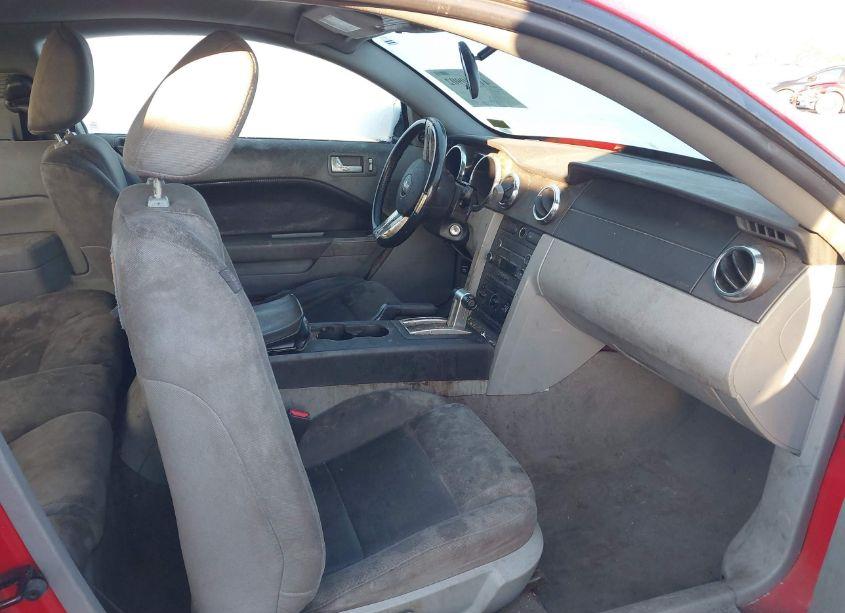 Photo 5 of 2009 Ford Mustang V6/V6 PREMIUM (VIN 1ZVHT80N395118058)