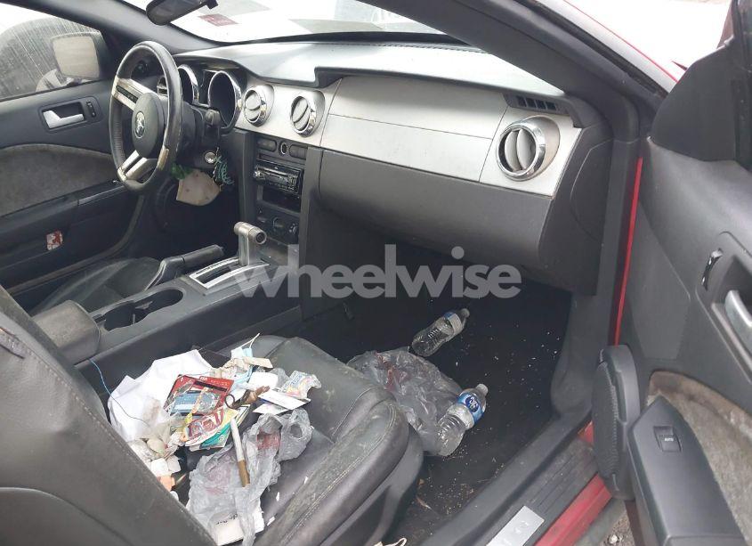 Photo 5 of 2006 Ford Mustang V6 (VIN 1ZVHT80N465163375)