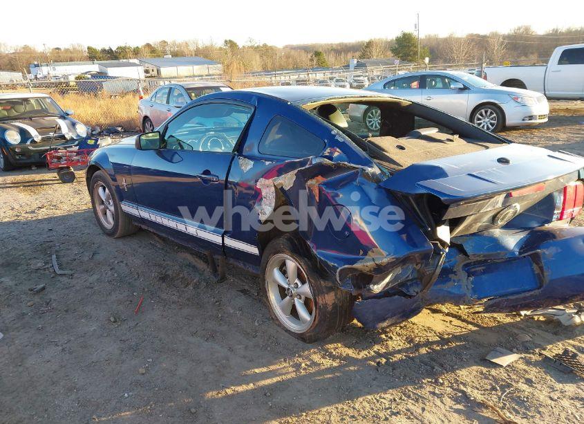 Photo 3 of 2007 Ford Mustang V6 DELUXE/V6 PREMIUM (VIN 1ZVHT80N575361934)