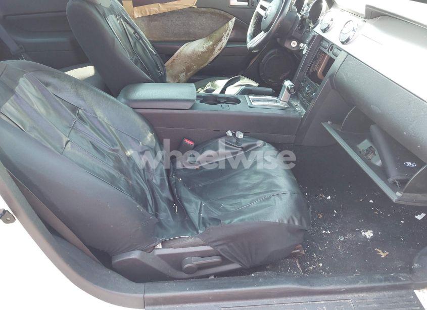 Photo 5 of 2009 Ford Mustang V6/V6 PREMIUM (VIN 1ZVHT80N595141924)