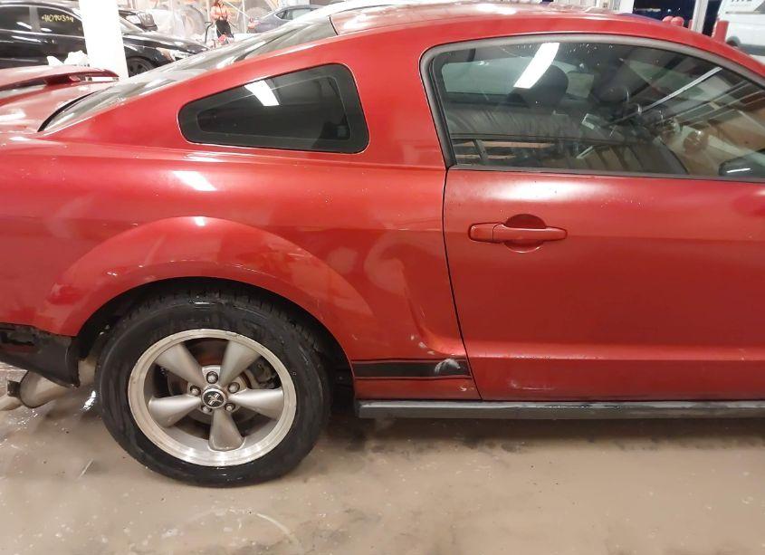 Photo 19 of 2006 Ford Mustang V6 (VIN 1ZVHT80N665157755)