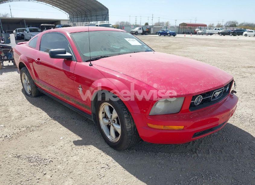 2008 Ford Mustang V6 PREMIUM (VIN 1ZVHT80N685116559) main photo
