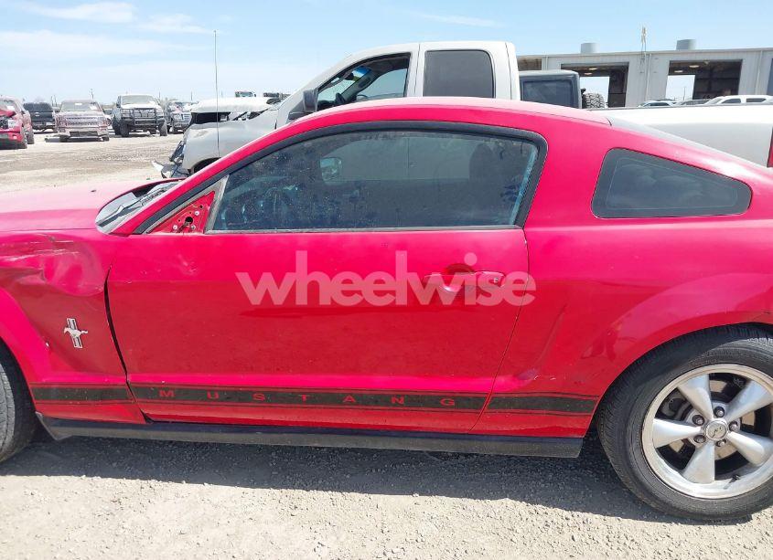 Photo 15 of 2008 Ford Mustang V6 PREMIUM (VIN 1ZVHT80N685116559)