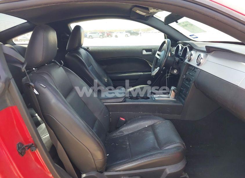 Photo 5 of 2008 Ford Mustang V6 PREMIUM (VIN 1ZVHT80N685116559)