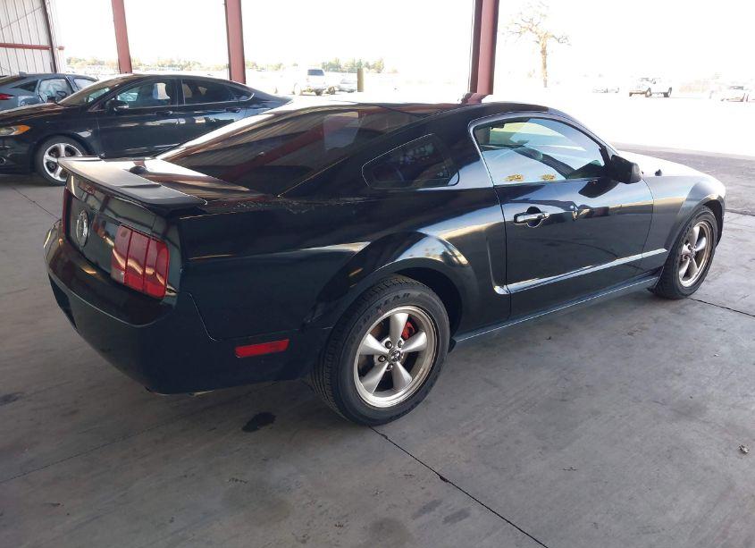 Photo 4 of 2008 Ford Mustang V6 DELUXE/V6 PREMIUM (VIN 1ZVHT80N685142160)
