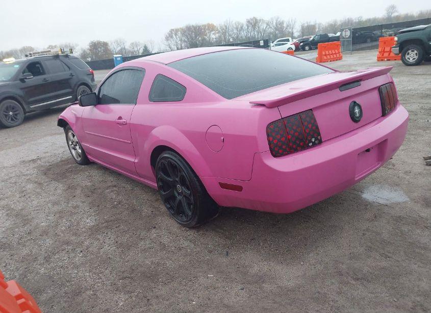 Photo 3 of 2008 Ford Mustang V6 DELUXE (VIN 1ZVHT80N685208917)