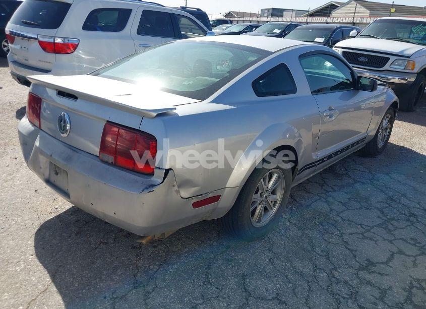 Photo 4 of 2009 Ford Mustang V6/V6 PREMIUM (VIN 1ZVHT80N695109225)