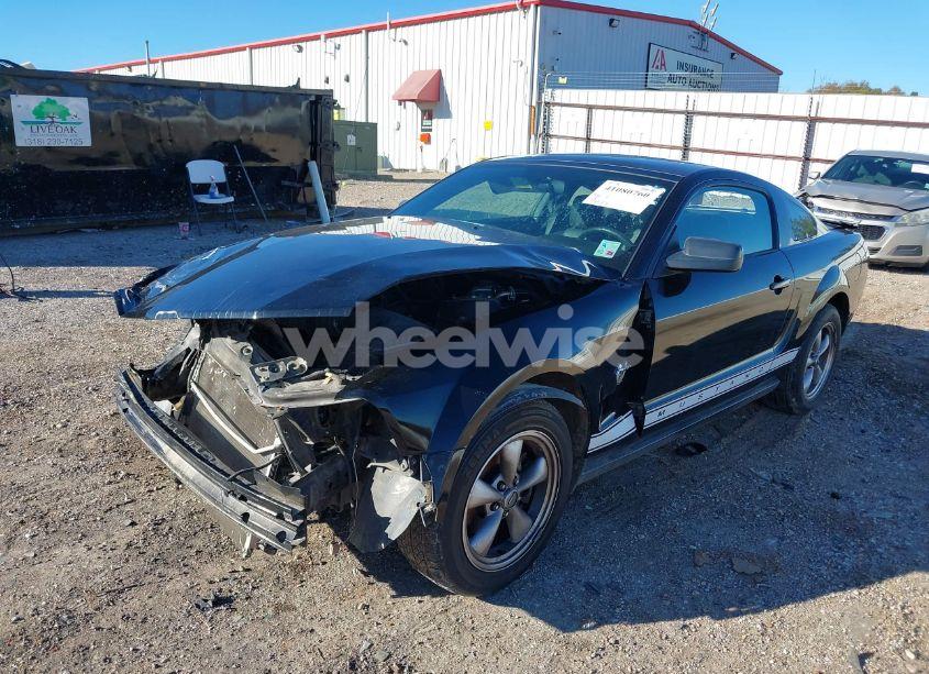 Photo 2 of 2009 Ford Mustang V6 PREMIUM (VIN 1ZVHT80N695130723)