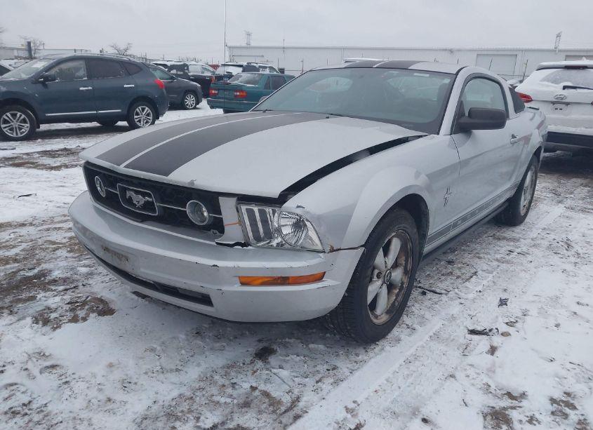 Photo 2 of 2007 Ford Mustang V6 DELUXE/V6 PREMIUM (VIN 1ZVHT80N775279428)