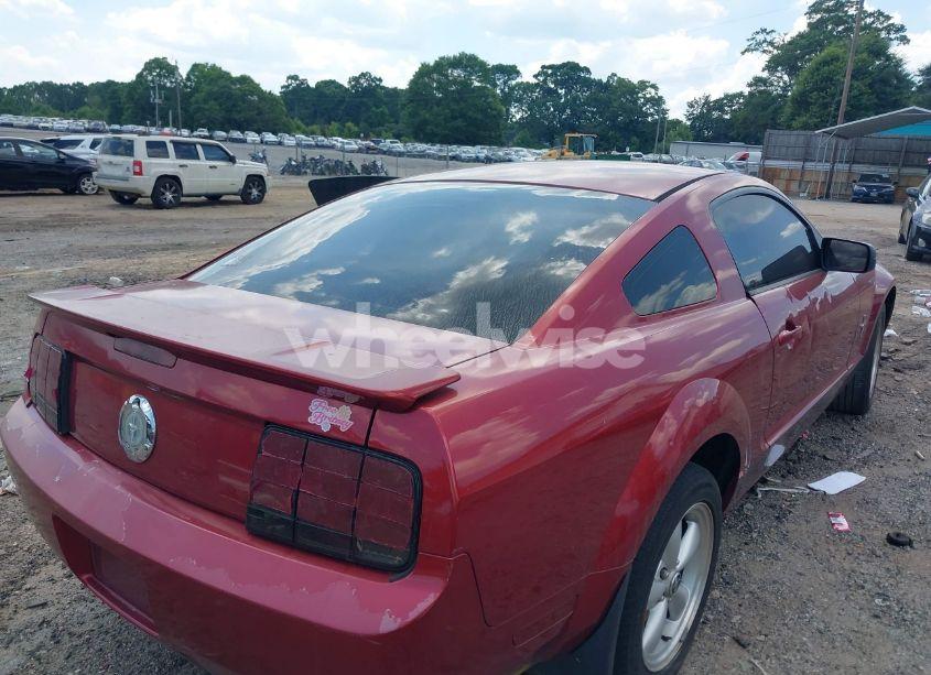 Photo 4 of 2007 Ford Mustang V6 DELUXE/V6 PREMIUM (VIN 1ZVHT80N875237169)
