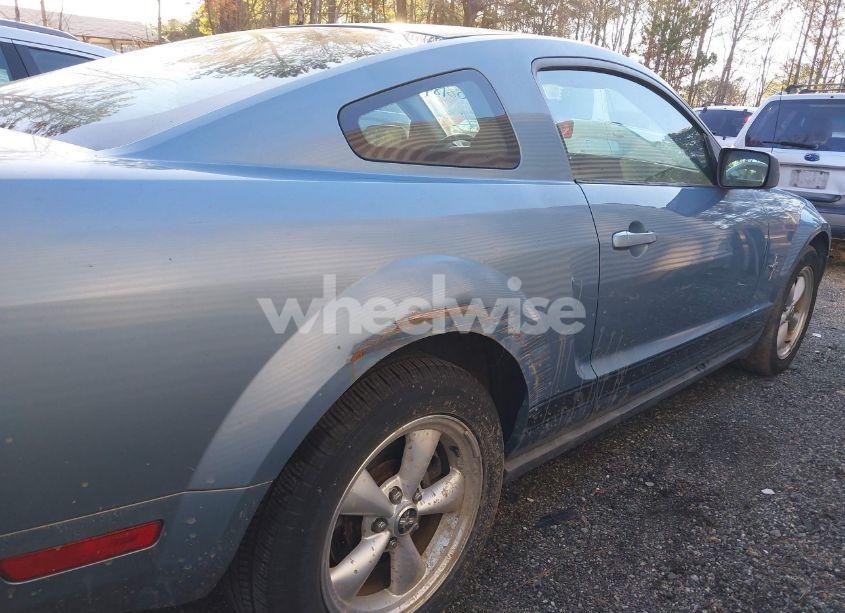 Photo 6 of 2007 Ford Mustang V6 DELUXE/V6 PREMIUM (VIN 1ZVHT80N875304658)