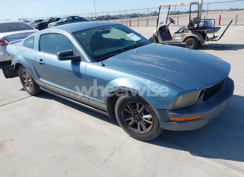 2008 Ford Mustang V6 DELUXE/V6 PREMIUM (VIN 1ZVHT80N885116630) main photo