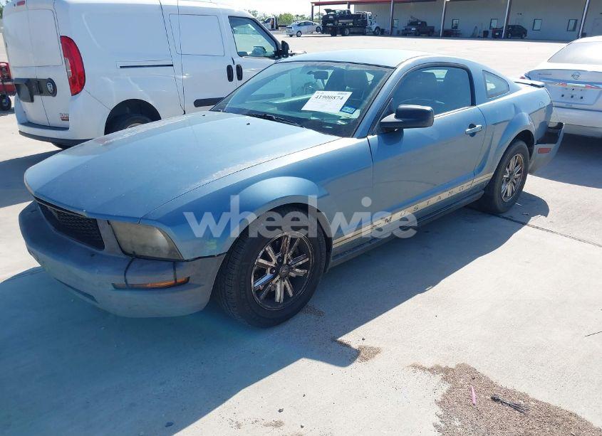 Photo 2 of 2008 Ford Mustang V6 DELUXE/V6 PREMIUM (VIN 1ZVHT80N885116630)