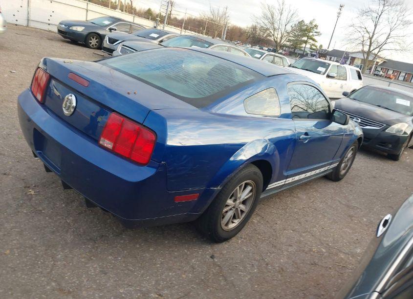Photo 4 of 2008 Ford Mustang V6 DELUXE/V6 PREMIUM (VIN 1ZVHT80N885135274)