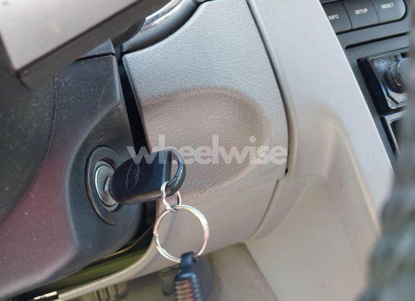 Photo 11 of 2009 Ford Mustang V6/V6 PREMIUM (VIN 1ZVHT80N895111445)