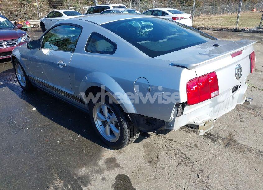 Photo 3 of 2008 Ford Mustang V6 DELUXE/V6 PREMIUM (VIN 1ZVHT80N985111968)