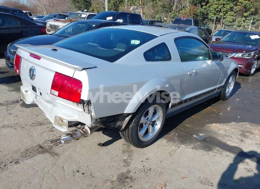 Photo 4 of 2008 Ford Mustang V6 DELUXE/V6 PREMIUM (VIN 1ZVHT80N985111968)