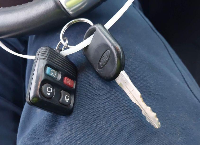 Photo 11 of 2008 Ford Mustang V6 DELUXE/V6 PREMIUM (VIN 1ZVHT80N985118676)