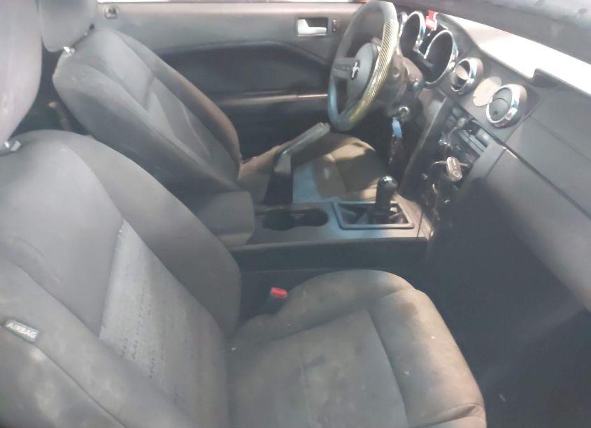 Photo 5 of 2008 Ford Mustang V6 DELUXE (VIN 1ZVHT80N985126731)