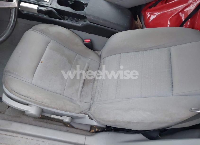 Photo 20 of 2008 Ford Mustang V6 DELUXE/V6 PREMIUM (VIN 1ZVHT80N985193359)