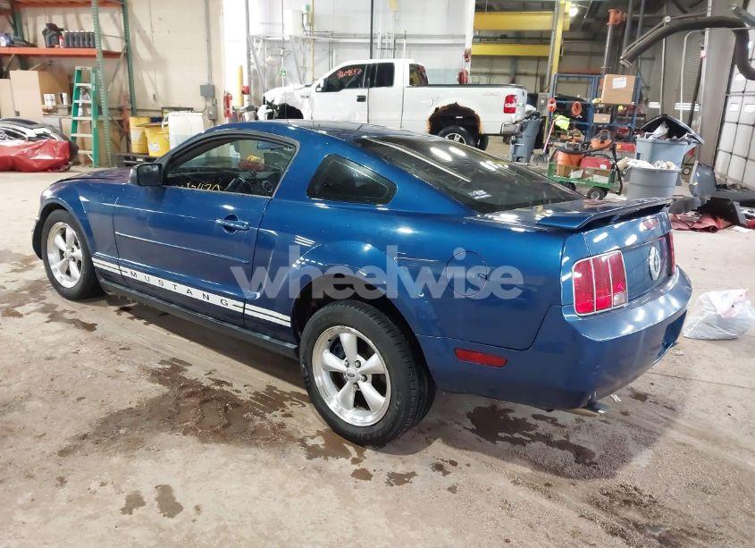 Photo 3 of 2008 Ford Mustang V6 DELUXE/V6 PREMIUM (VIN 1ZVHT80N985193359)