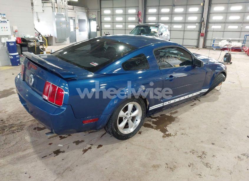 Photo 4 of 2008 Ford Mustang V6 DELUXE/V6 PREMIUM (VIN 1ZVHT80N985193359)