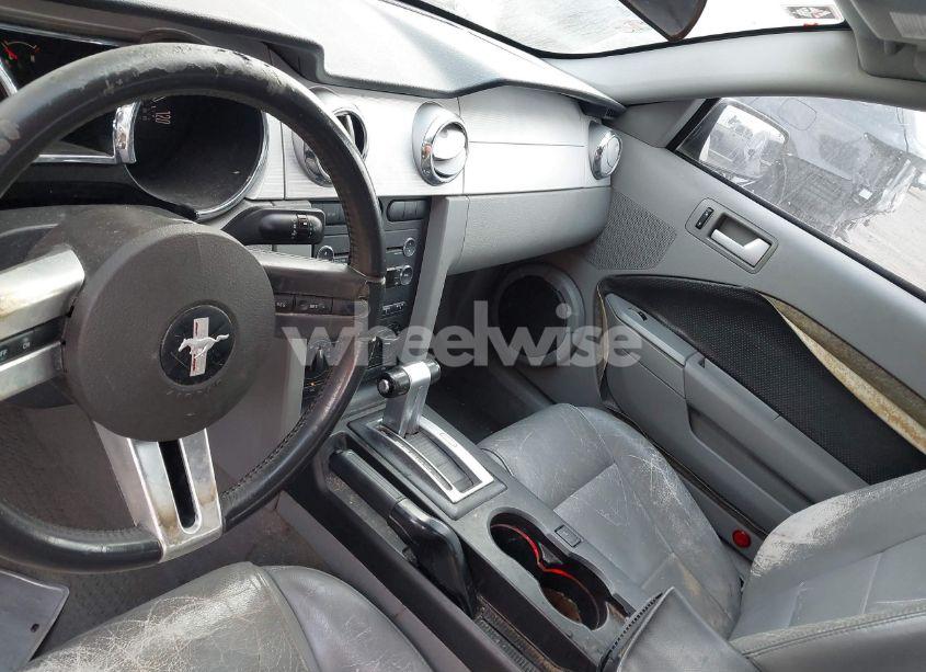 Photo 5 of 2009 Ford Mustang V6/V6 PREMIUM (VIN 1ZVHT80N995101409)