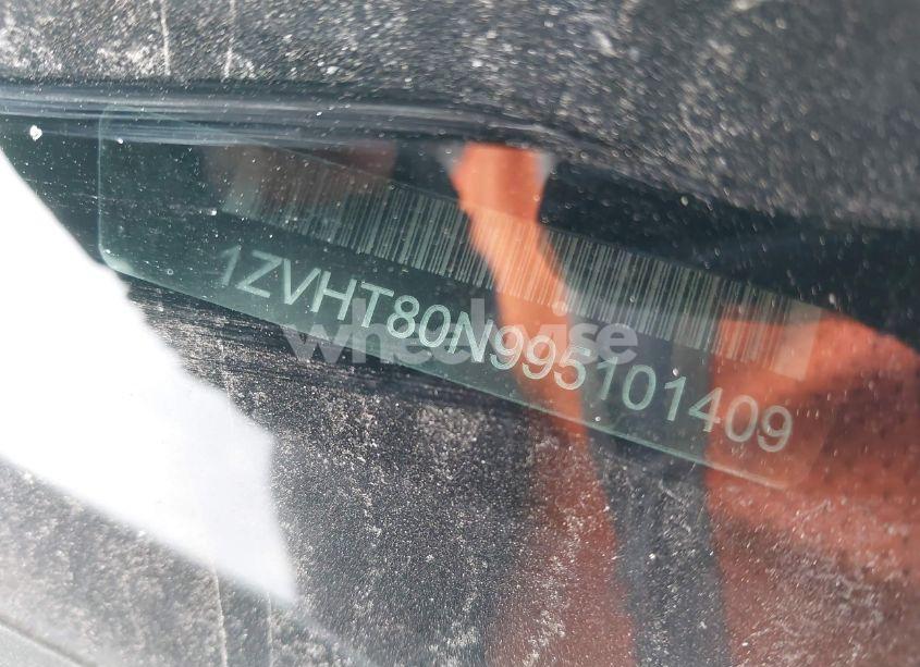 Photo 9 of 2009 Ford Mustang V6/V6 PREMIUM (VIN 1ZVHT80N995101409)