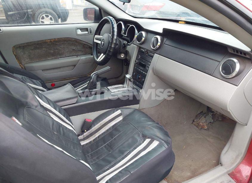 Photo 5 of 2009 Ford Mustang V6/V6 PREMIUM (VIN 1ZVHT80N995104312)