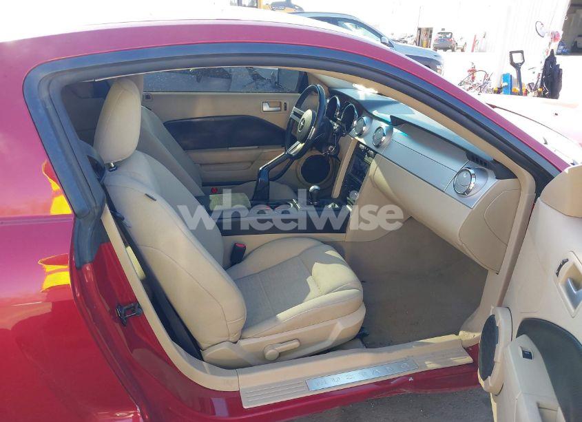 Photo 5 of 2009 Ford Mustang V6/V6 PREMIUM (VIN 1ZVHT80N995137410)