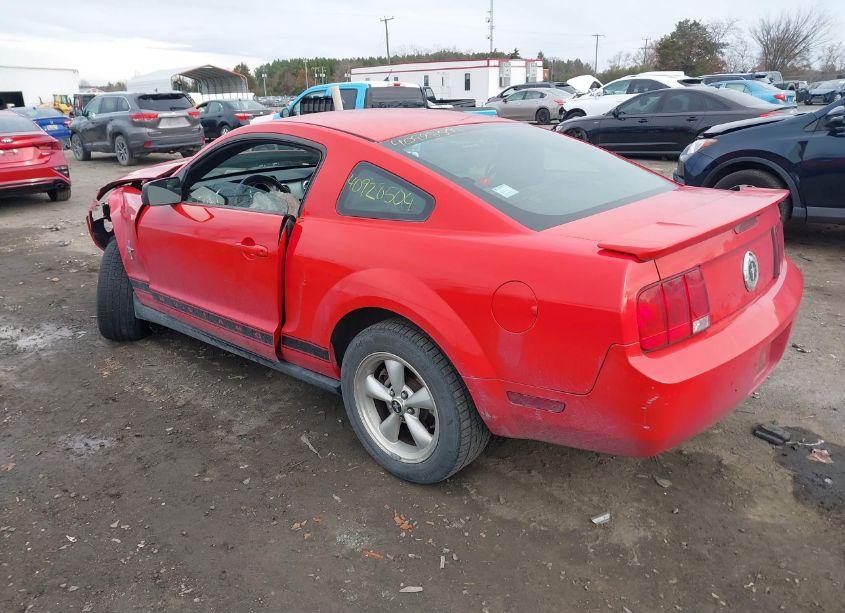 Photo 3 of 2008 Ford Mustang V6 DELUXE/V6 PREMIUM (VIN 1ZVHT80NX85106228)