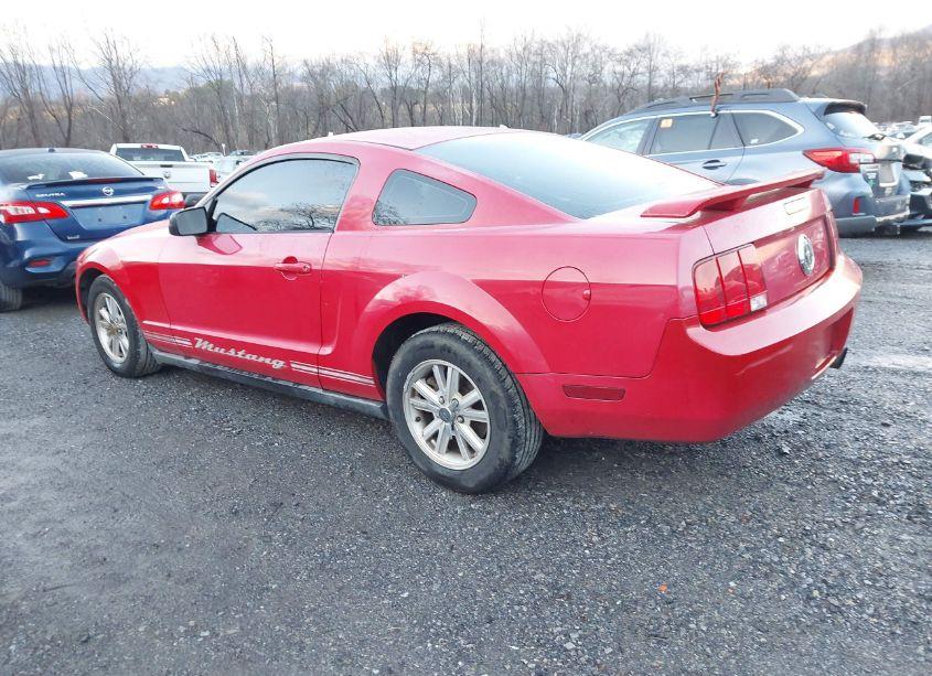 Photo 3 of 2008 Ford Mustang V6 DELUXE/V6 PREMIUM (VIN 1ZVHT80NX85165277)
