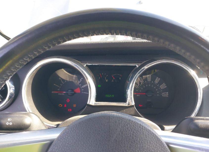 Photo 7 of 2008 Ford Mustang V6 DELUXE (VIN 1ZVHT80NX85196609)