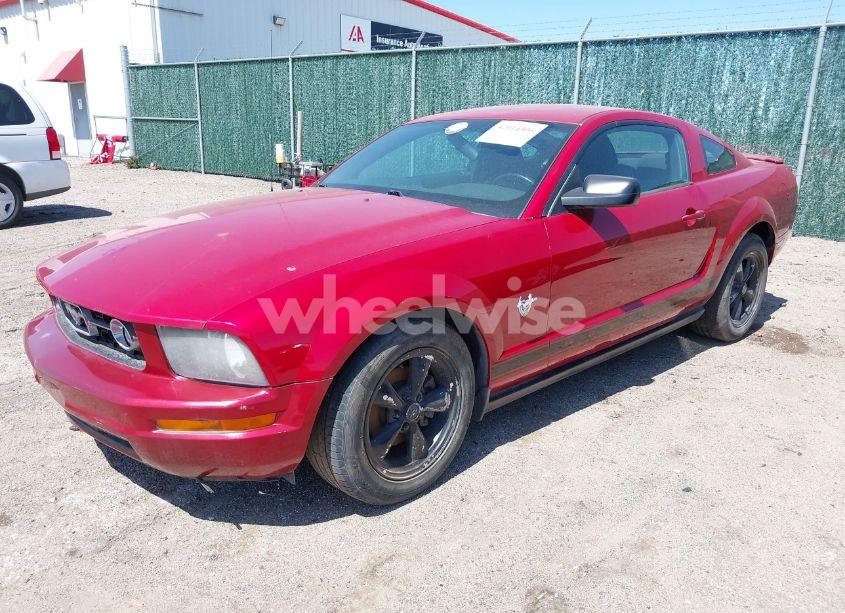 Photo 2 of 2009 Ford Mustang V6/V6 PREMIUM (VIN 1ZVHT80NX95120308)