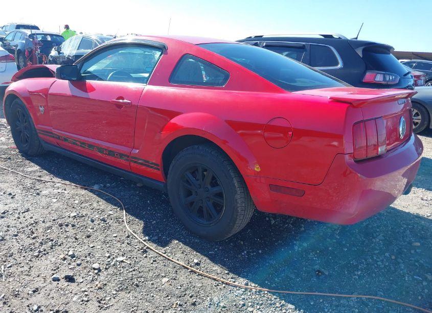 Photo 3 of 2009 Ford Mustang V6/V6 PREMIUM (VIN 1ZVHT80NX95122026)