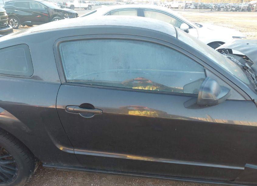 Photo 14 of 2007 Ford Mustang GT DELUXE/GT PREMIUM (VIN 1ZVHT82H075232619)