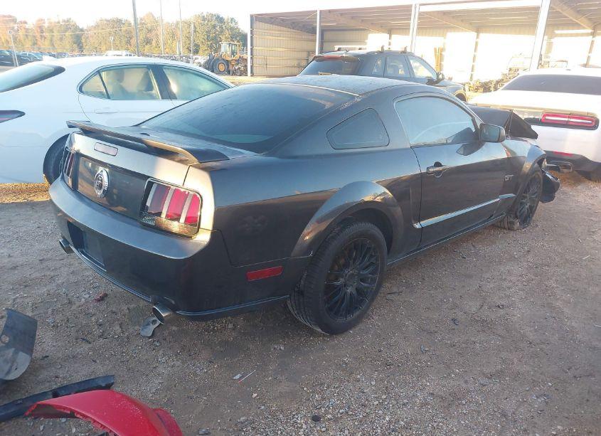 Photo 4 of 2007 Ford Mustang GT DELUXE/GT PREMIUM (VIN 1ZVHT82H075232619)