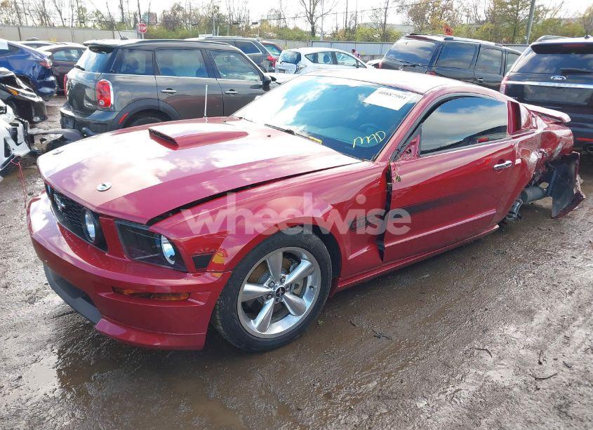 Photo 2 of 2008 Ford Mustang GT DELUXE/GT PREMIUM (VIN 1ZVHT82H085178028)