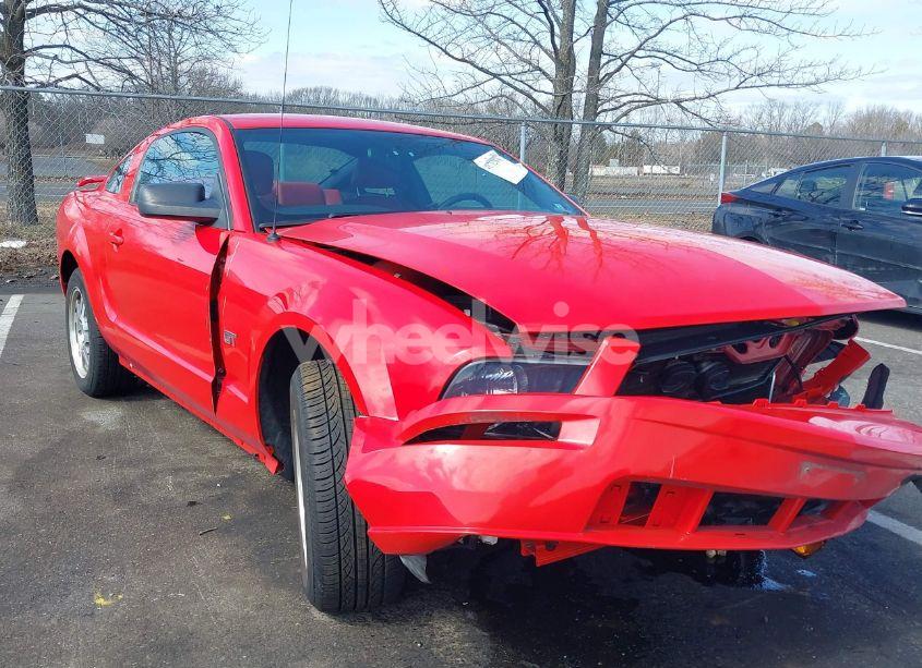 2005 Ford Mustang GT DELUXE/GT PREMIUM (VIN 1ZVHT82H155196310) main photo