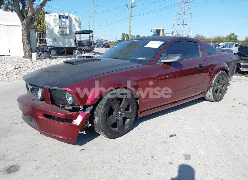 Photo 2 of 2008 Ford Mustang GT DELUXE/GT PREMIUM (VIN 1ZVHT82H185155003)