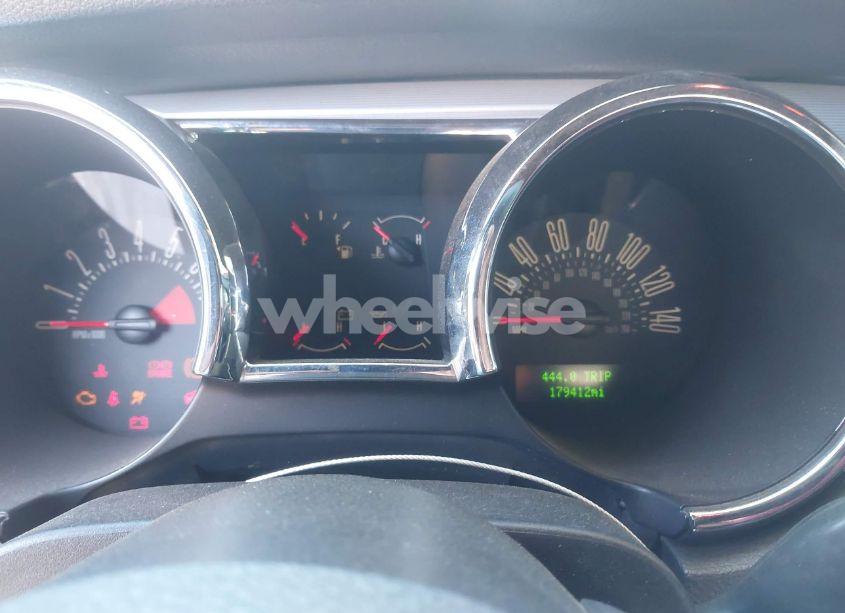 Photo 7 of 2005 Ford Mustang GT DELUXE/GT PREMIUM (VIN 1ZVHT82H255219660)