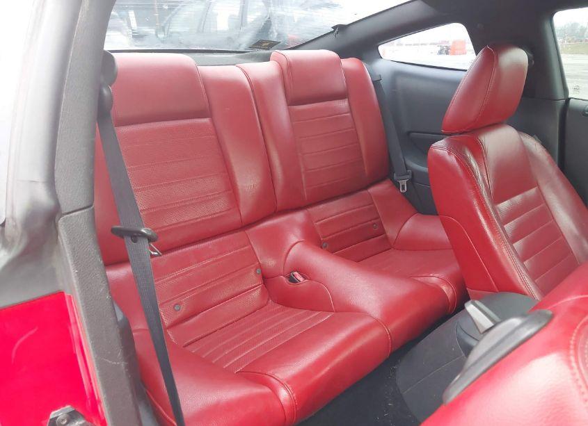 Photo 8 of 2005 Ford Mustang GT DELUXE/GT PREMIUM (VIN 1ZVHT82H255236118)