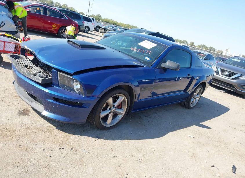 Photo 2 of 2007 Ford Mustang GT DELUXE/GT PREMIUM (VIN 1ZVHT82H275224831)