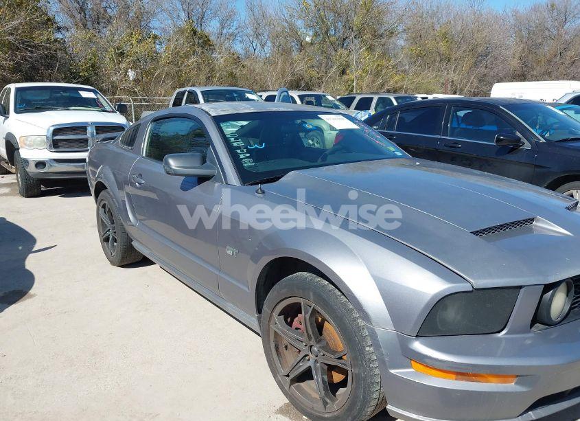 Photo 6 of 2006 Ford Mustang GT (VIN 1ZVHT82H365102834)