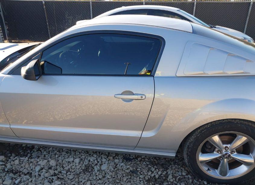 Photo 14 of 2008 Ford Mustang GT DELUXE/GT PREMIUM (VIN 1ZVHT82H385129485)